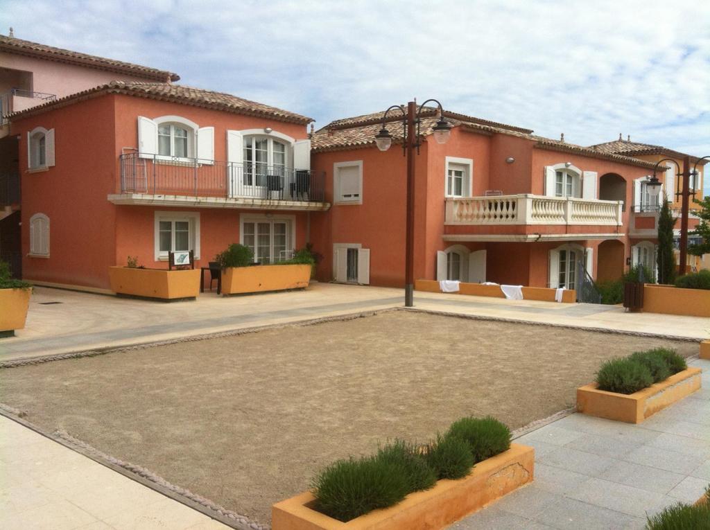 Maison Dans Resort & Spa Callian  Exterior foto